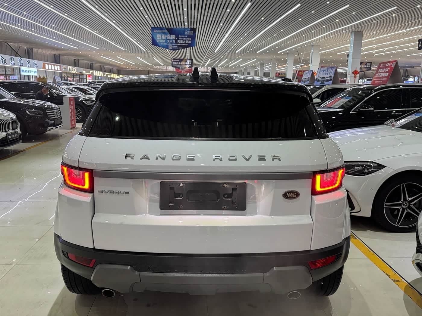 Land Rover Range Rover Evoque 2019 — Фото 9/10
