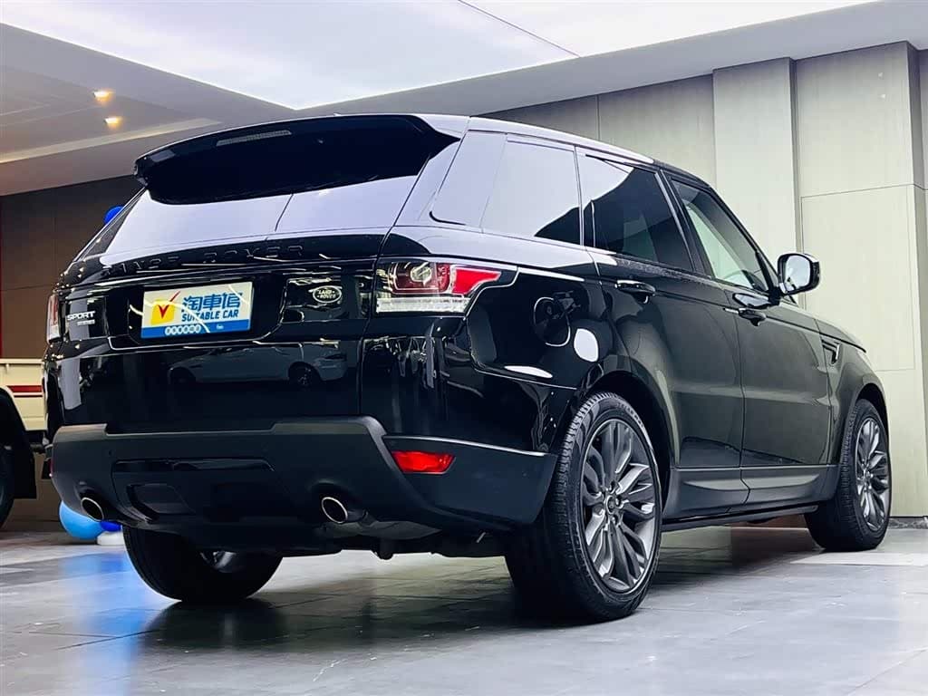 Land Rover Range Rover Sport 2018 — Фото 4/16