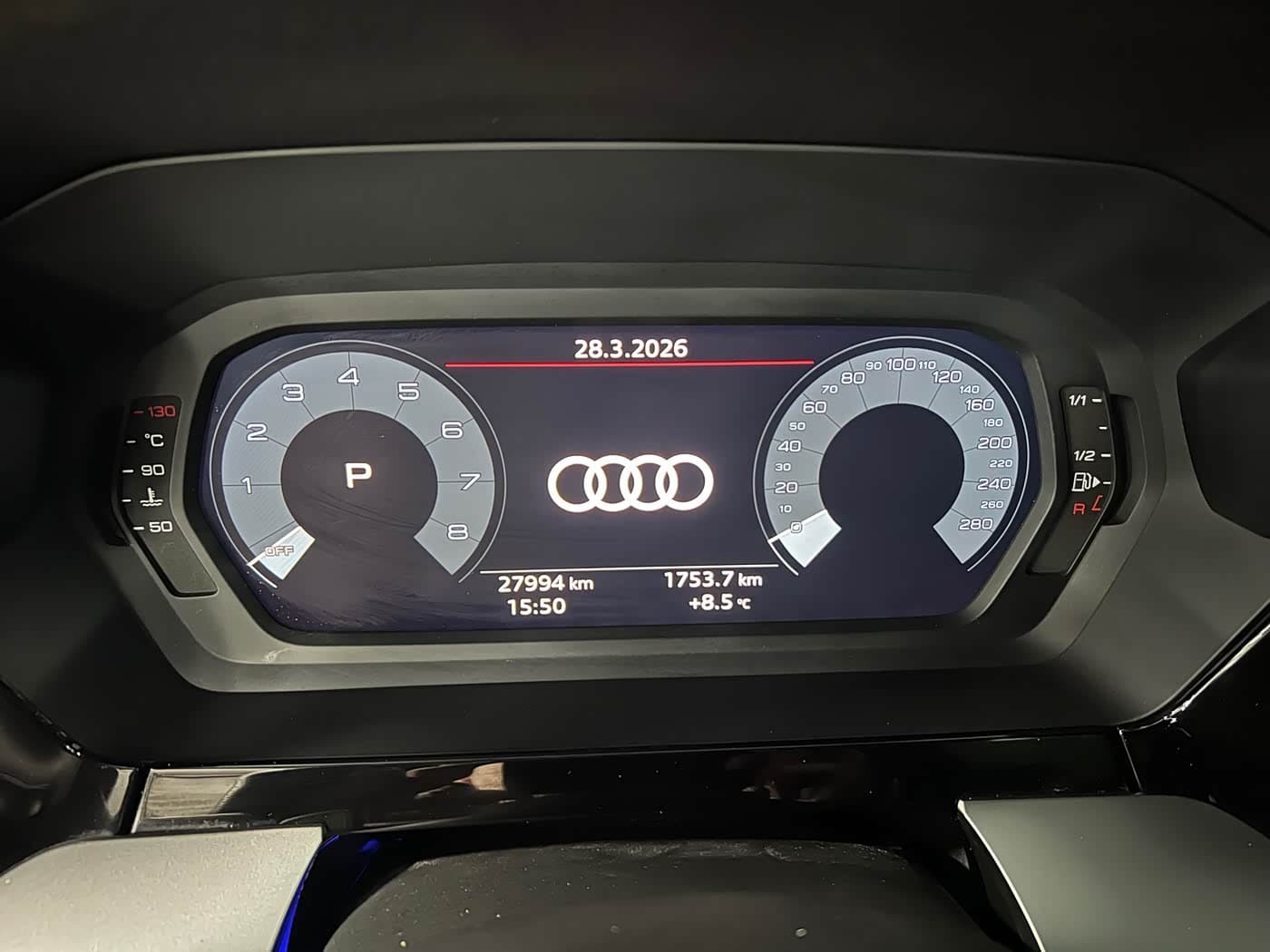 Audi A3 2023 — Фото 11/16
