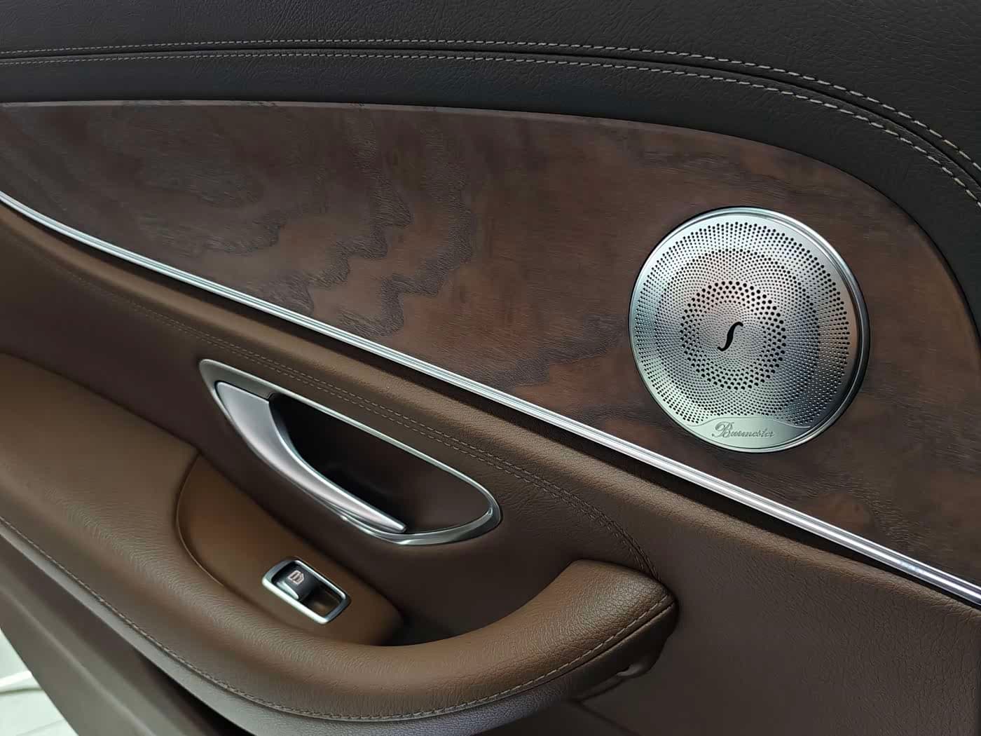 Mercedes-Benz E-Class 2017 — Фото 17/20