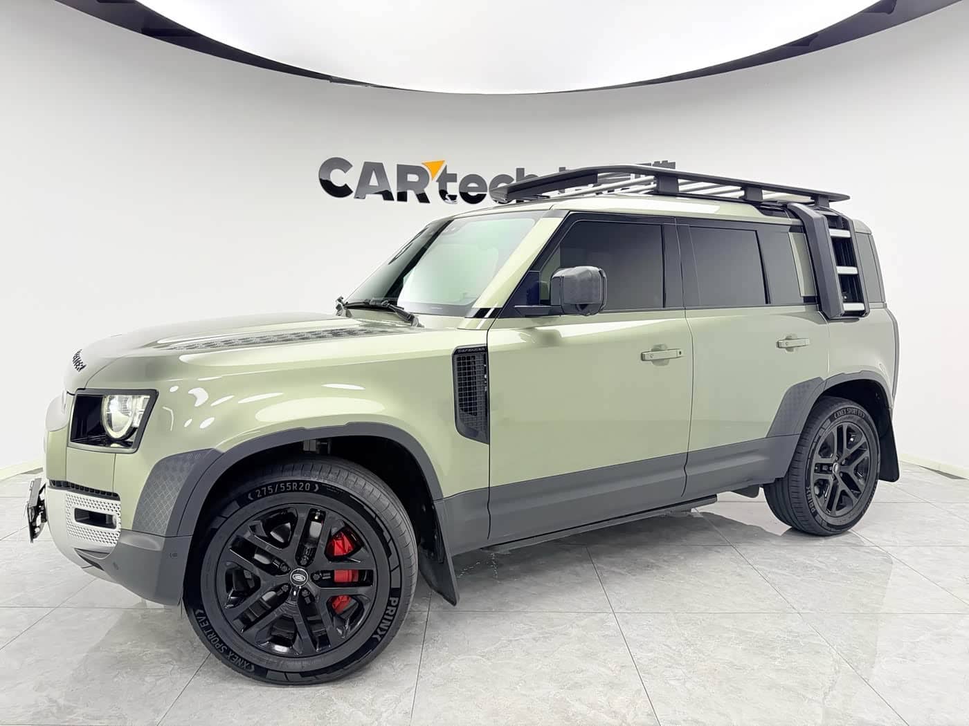 Land Rover Defender, 2020