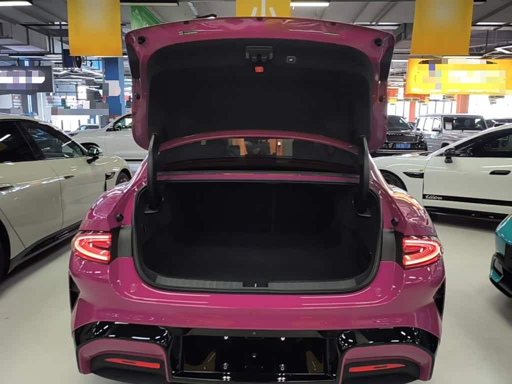 Xiaomi Auto Xiaomi SU7 2025 — Фото 19/20