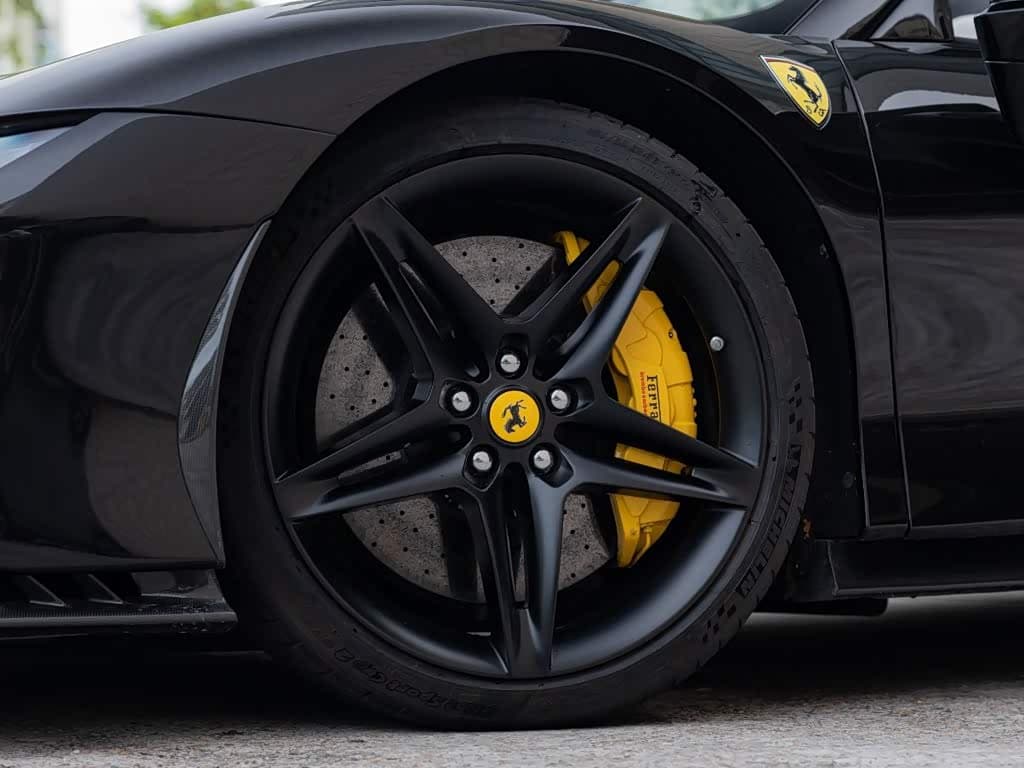 Ferrari SF90 2023 — Фото 8/20