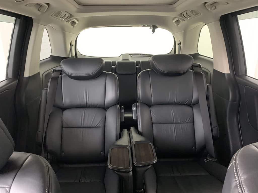 Honda Elysion 2018 — Фото 10/19