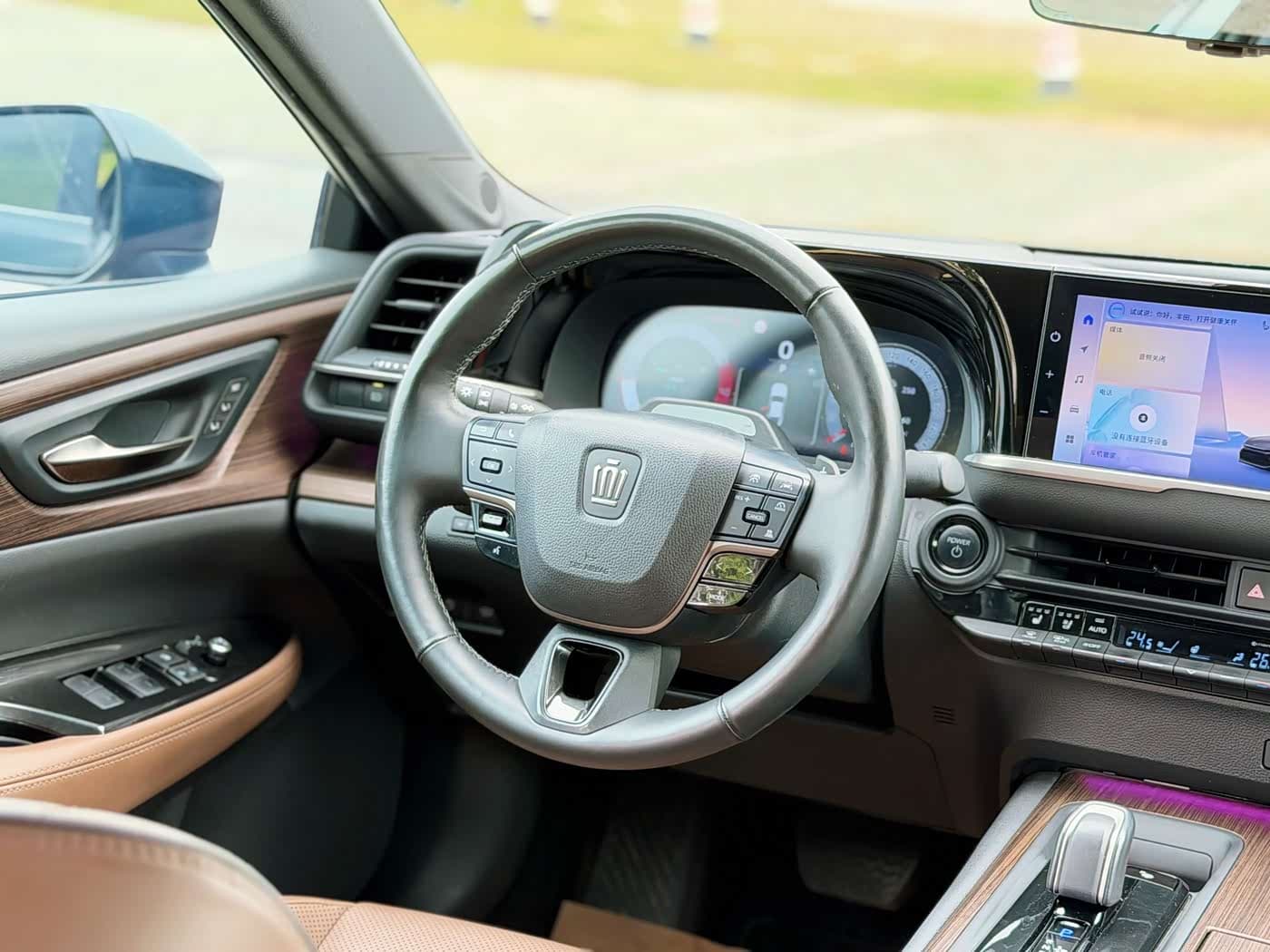 Toyota Crown 2024 — Фото 11/18