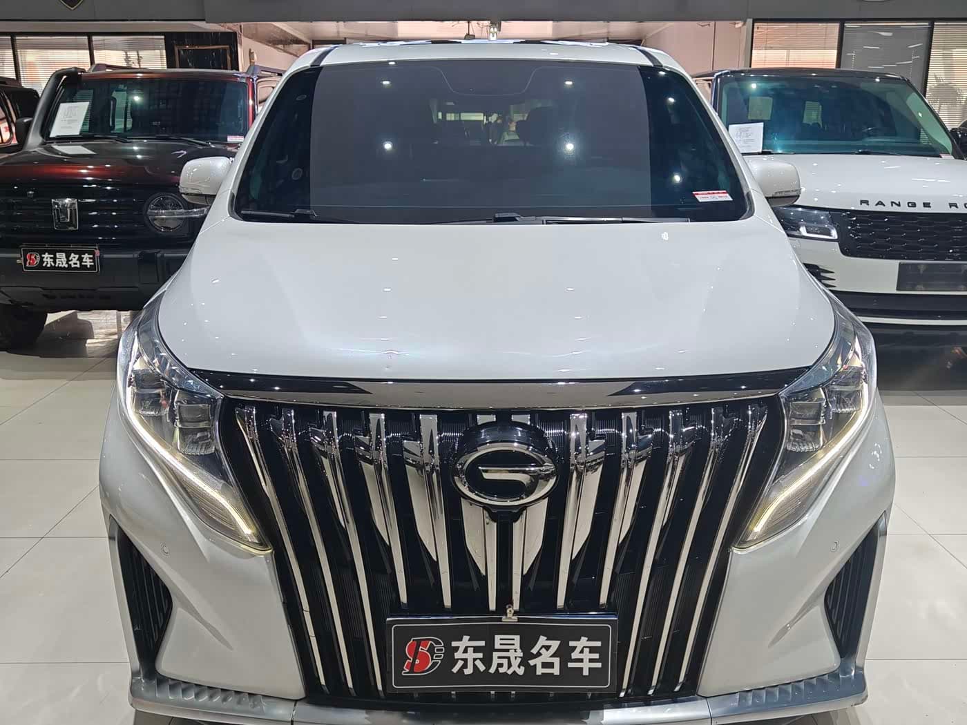GAC Trumpchi Trumpchi M8 2021 — Фото 2/9