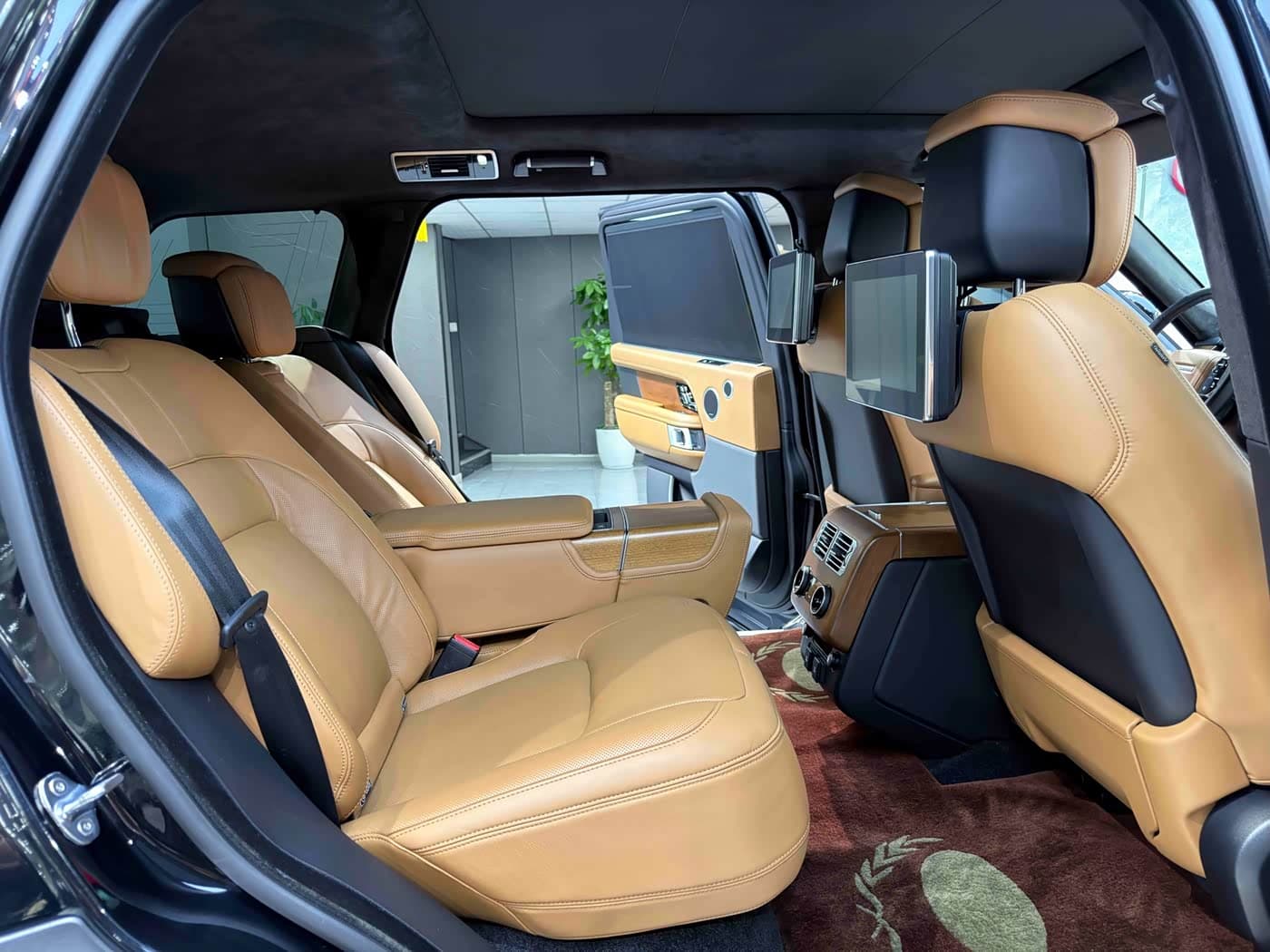 Land Rover Range Rover 2018 — Фото 15/20