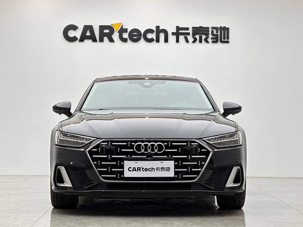 Audi A7L 2024 — Фото 7/16