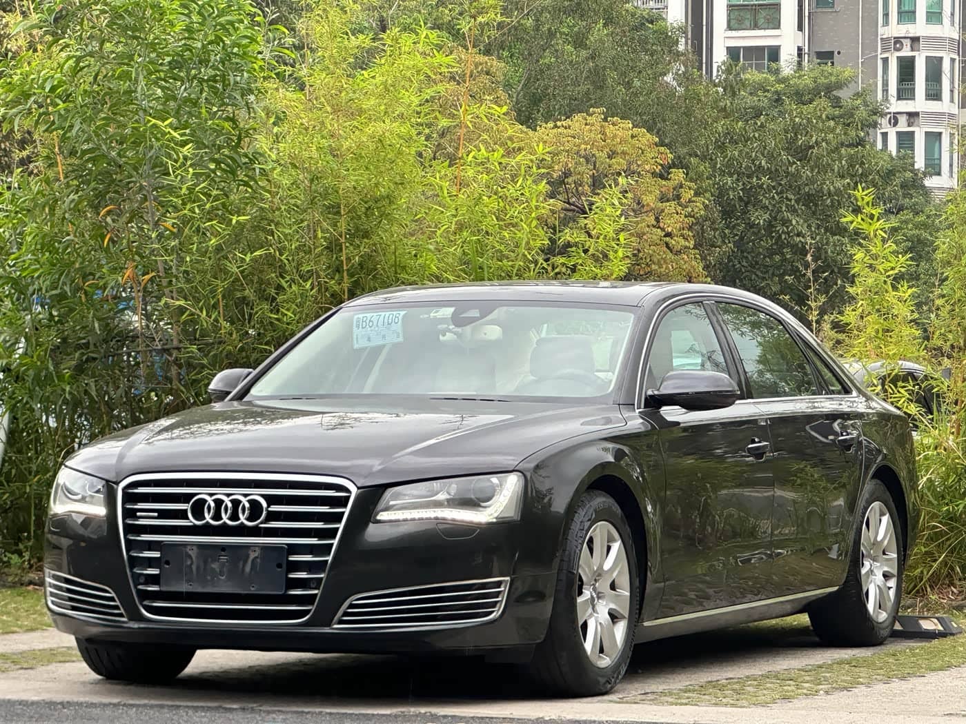 Audi A8, 2014