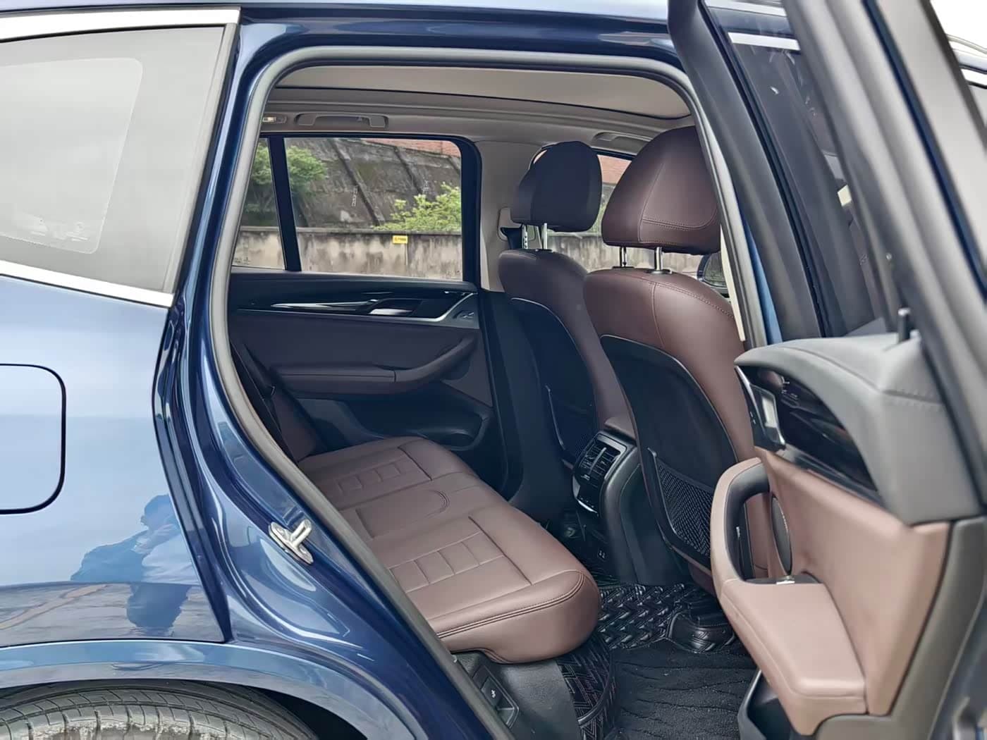 BMW X3 2020 — Фото 12/15