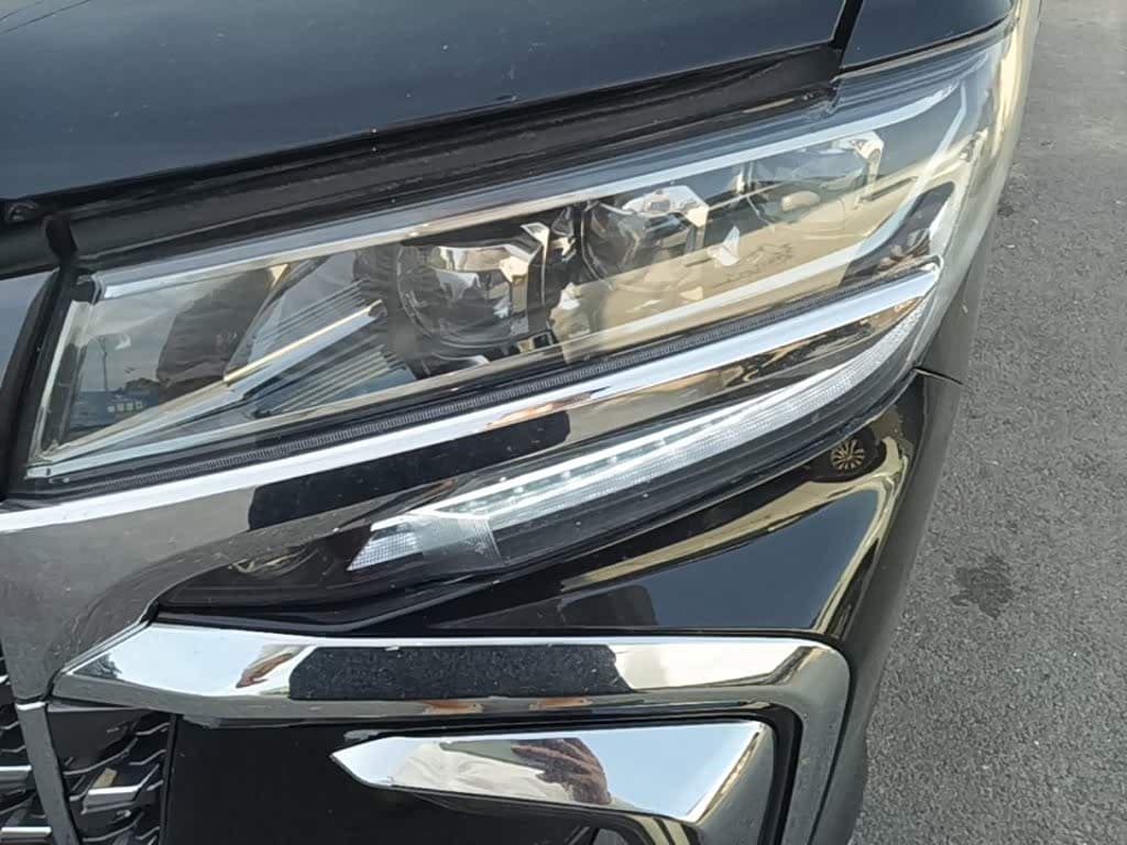 Toyota Vellfire 2023 — Фото 18/20