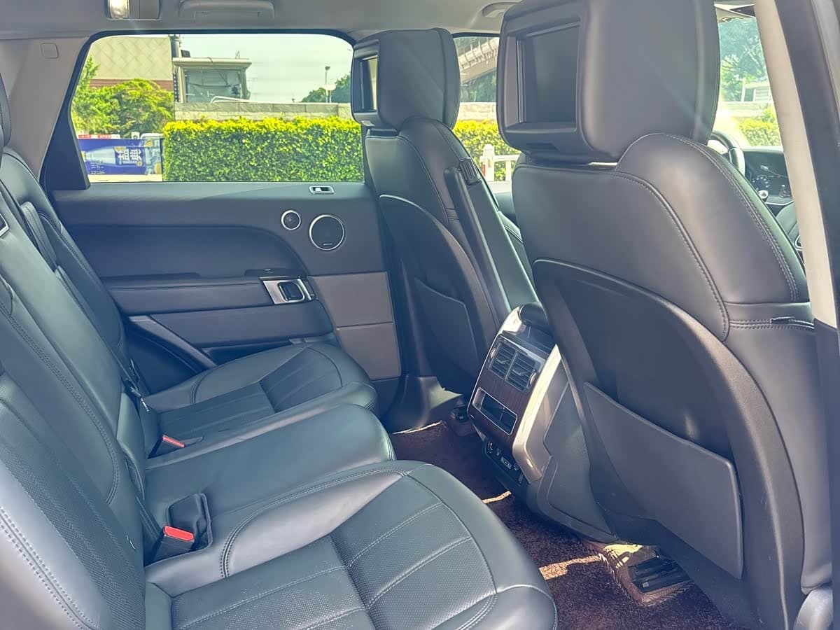Land Rover Range Rover Sport PHEV 2019 — Фото 8/13