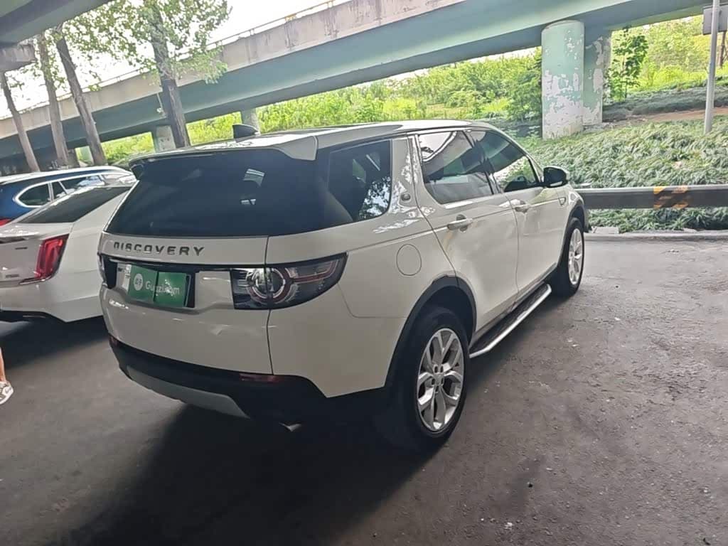 Land Rover Discovery Sport 2018 — Фото 7/20