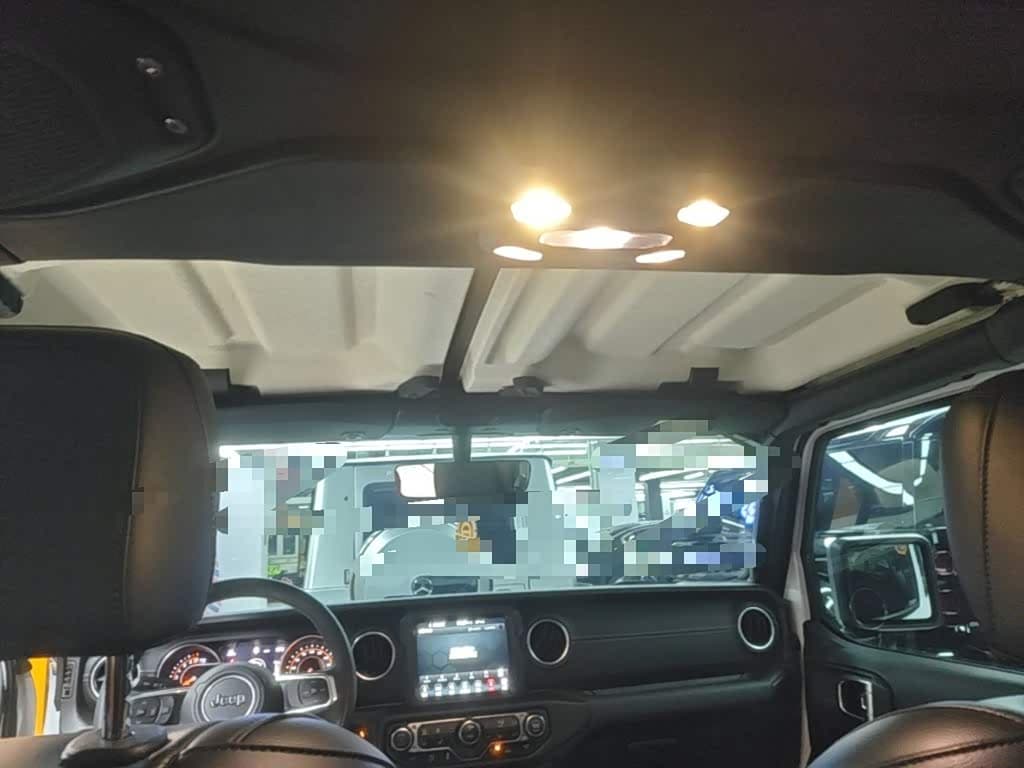 Jeep Gladiator 2023 — Фото 18/20