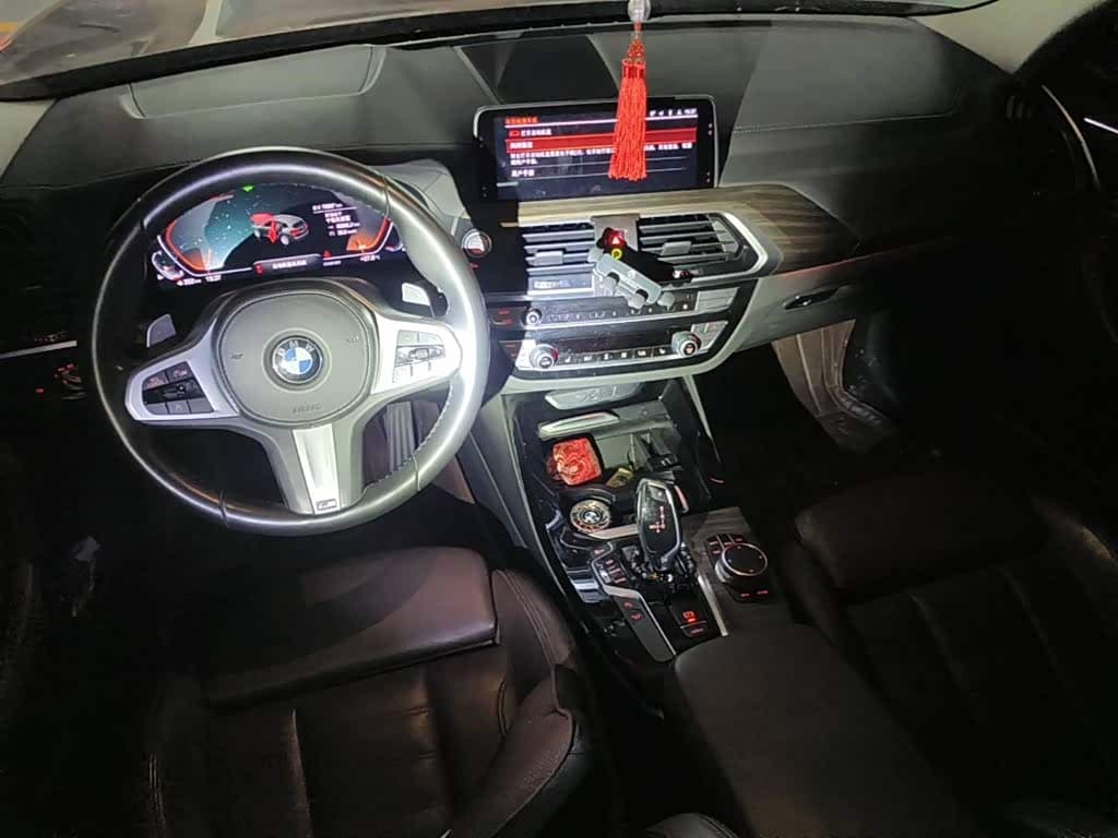 BMW X3 2019 — Фото 12/13