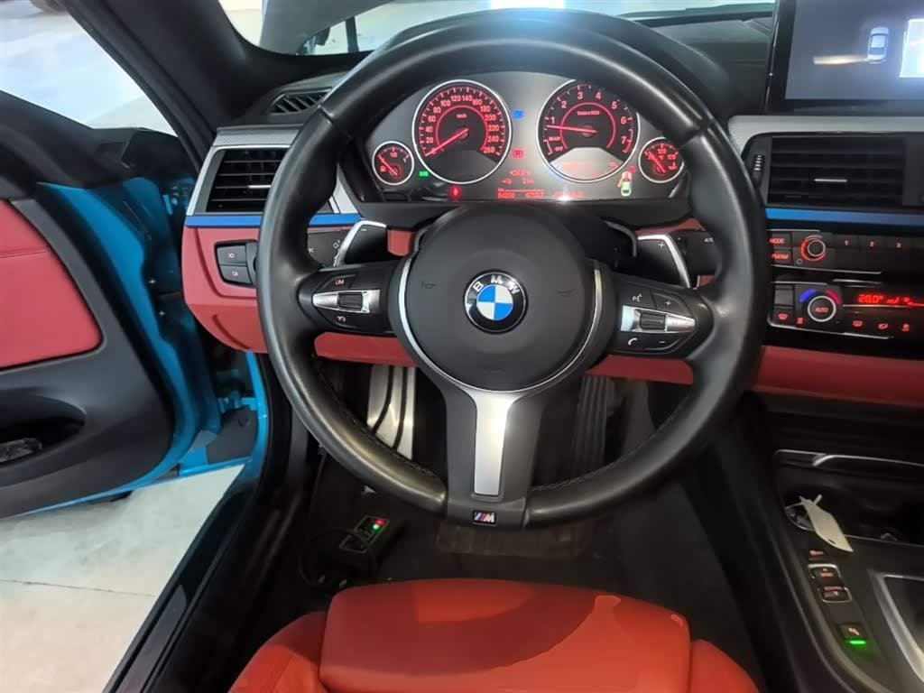BMW 4 Series 2018 — Фото 11/20