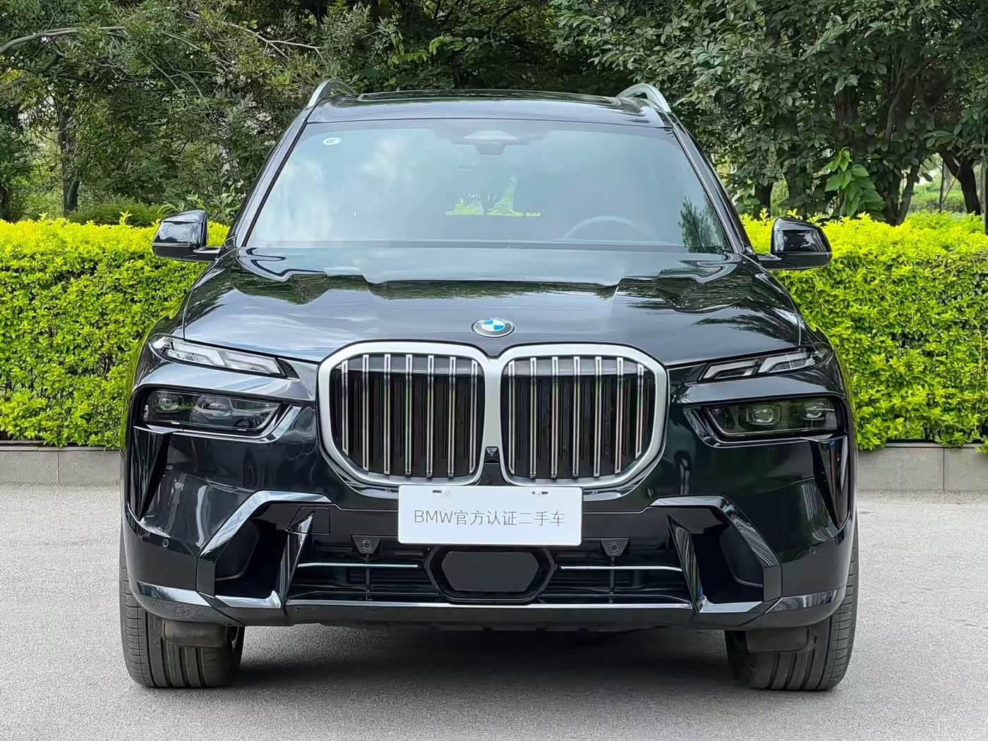 BMW X7 2025 — Фото 3/20