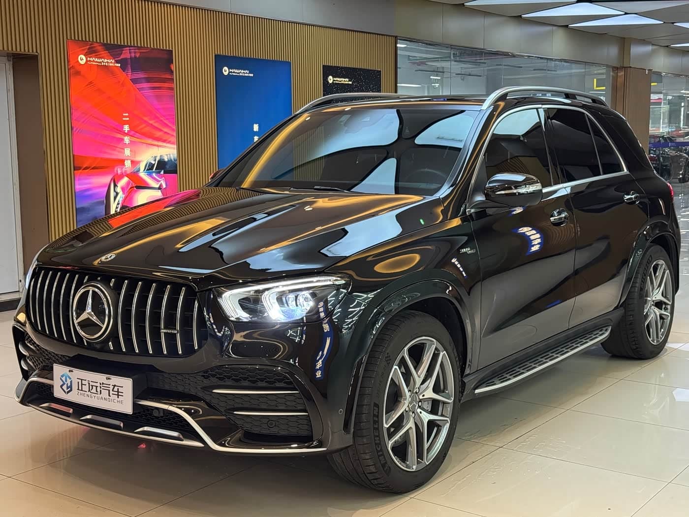 Mercedes-Benz GLE AMG 2022 — Фото 1/20