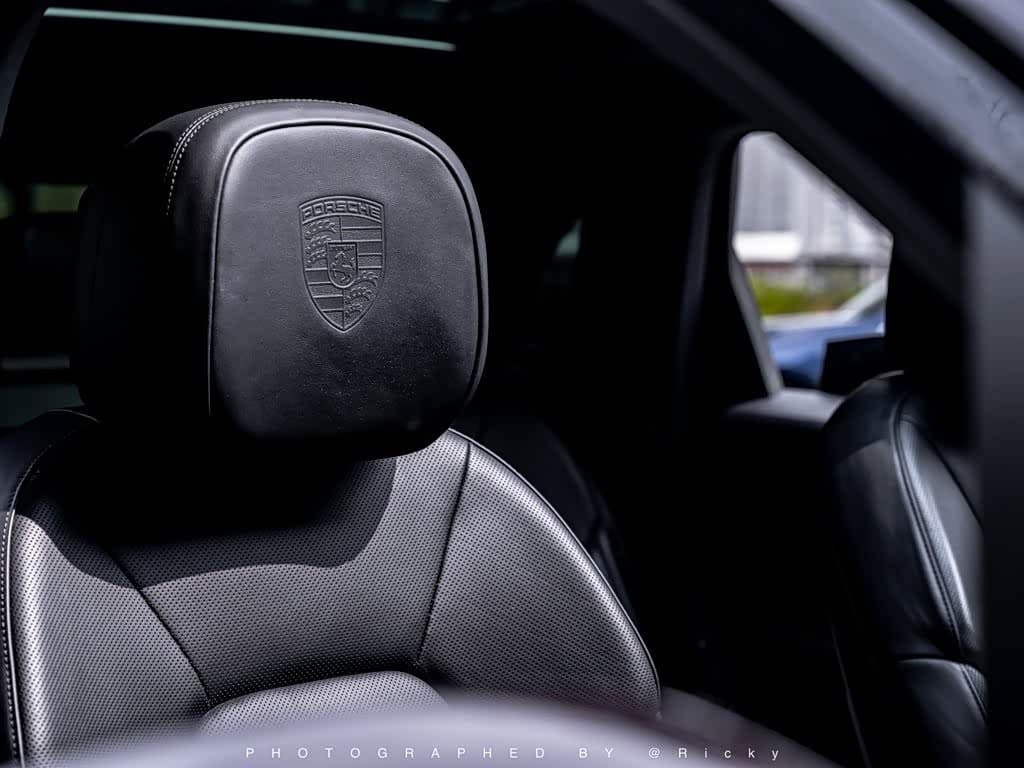 Porsche Cayenne 2021 — Фото 10/15