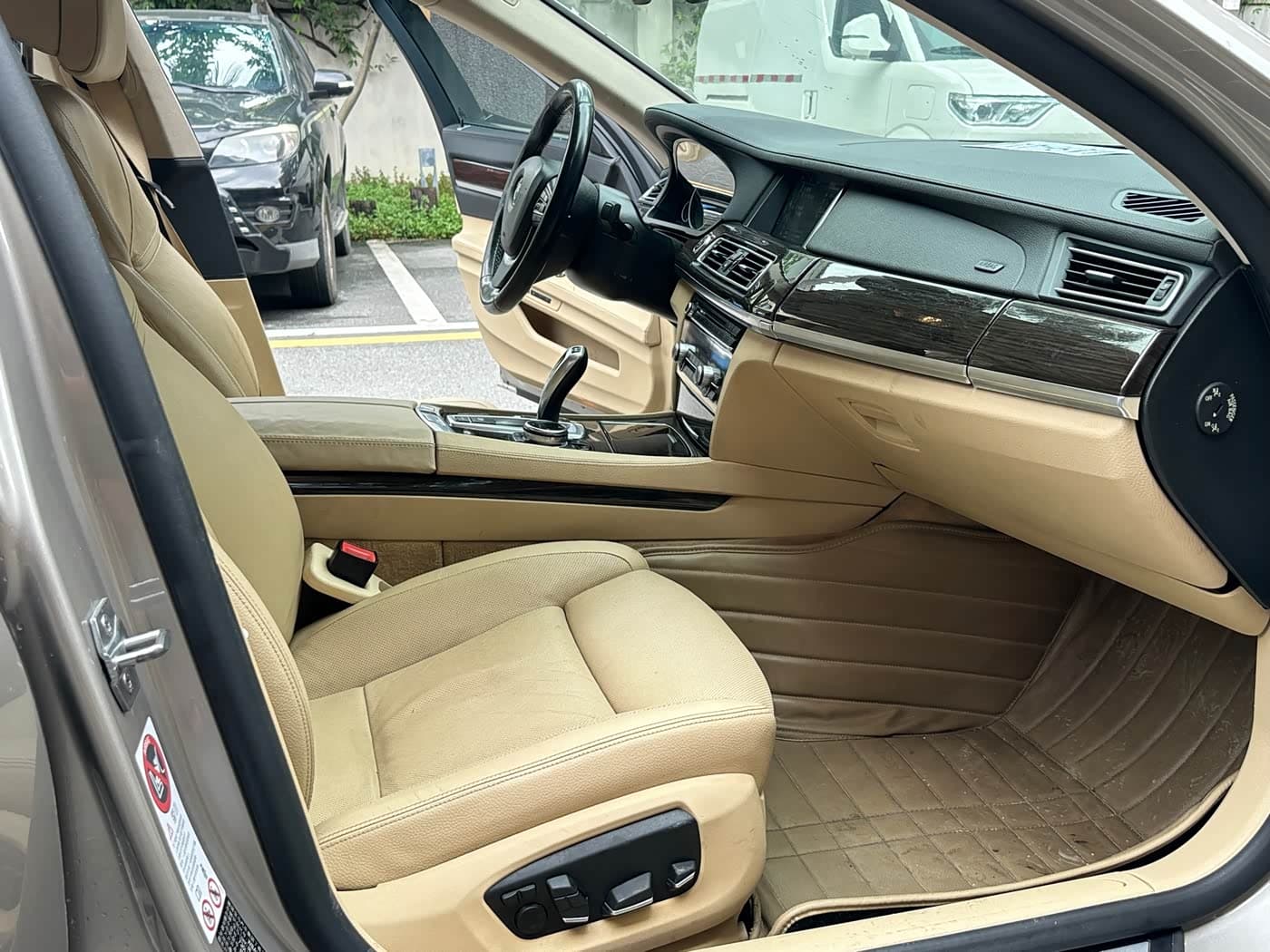 BMW 7 Series 2014 — Фото 15/20