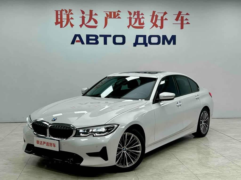 BMW 3 Series, 2022