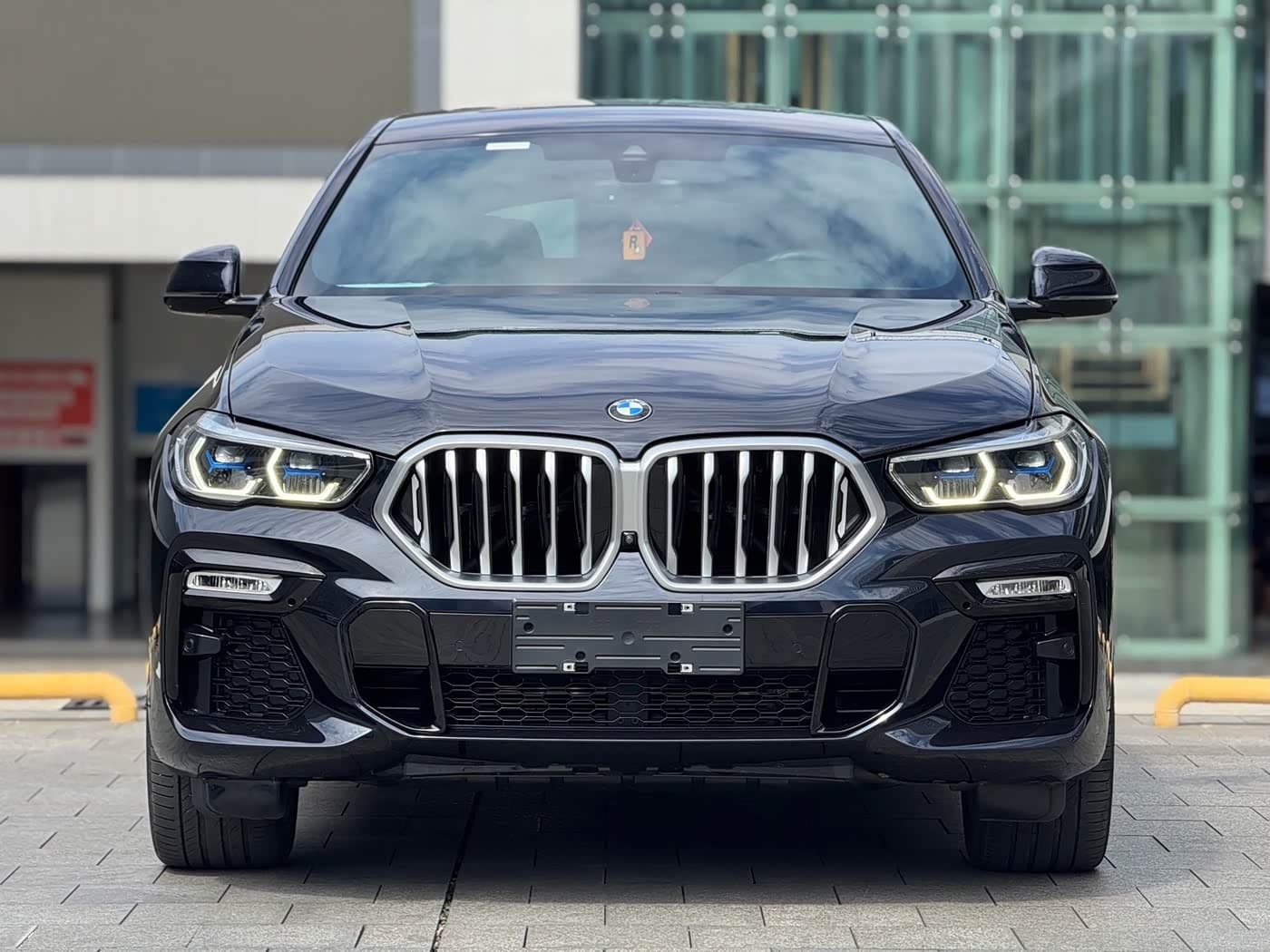 BMW X6 2021 — Фото 7/17