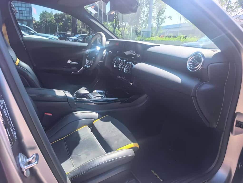 Mercedes-Benz A-Class AMG 2023 — Фото 16/20