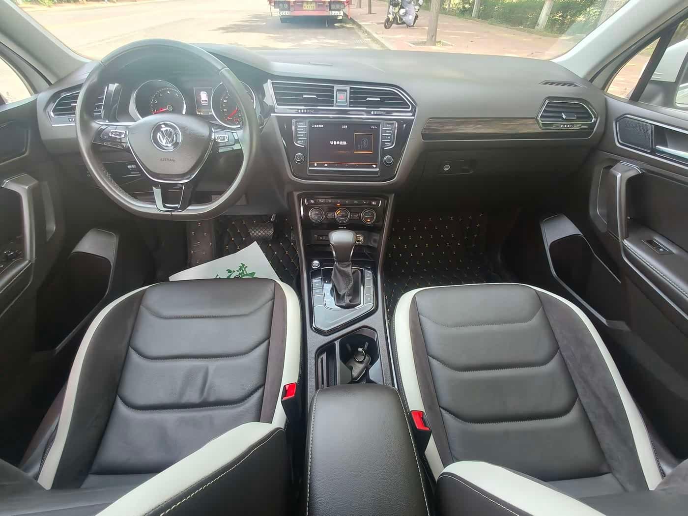 Volkswagen Tiguan L 2017 — Фото 4/9