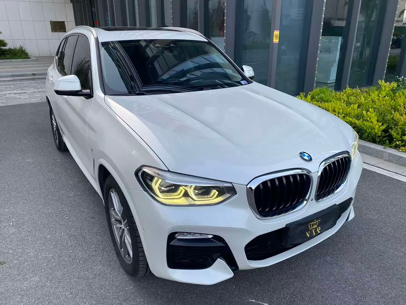 BMW X3 2019 — Фото 3/9