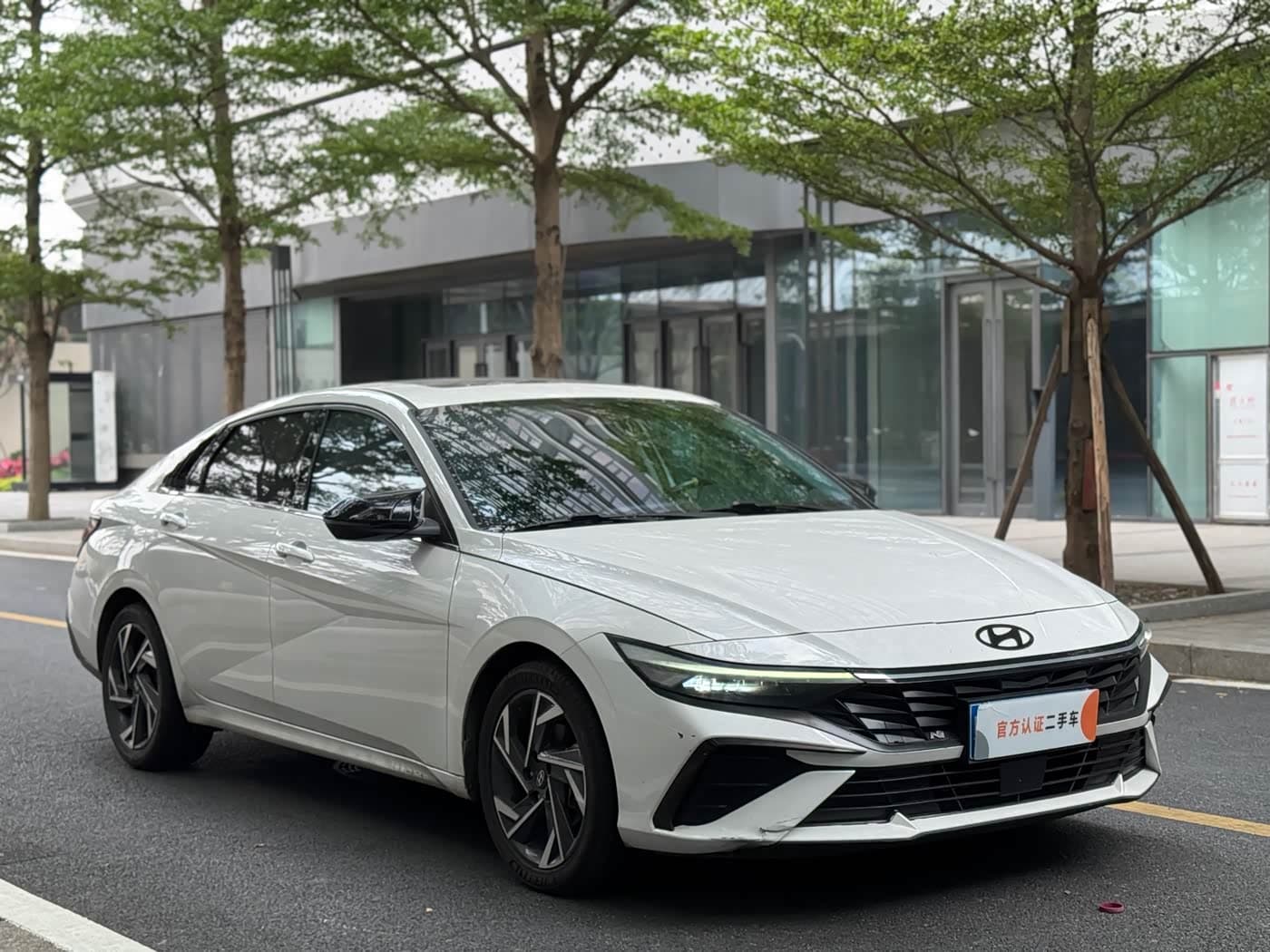 Hyundai Elantra 2024 — Фото 3/17