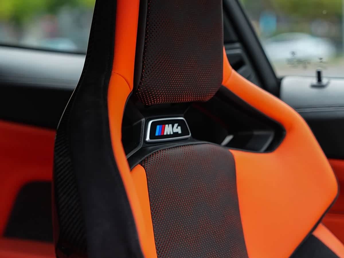 BMW M4 2022 — Фото 11/13