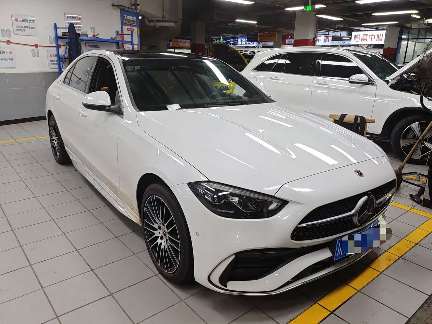 Mercedes-Benz C-Class 2023 — Фото 2/14
