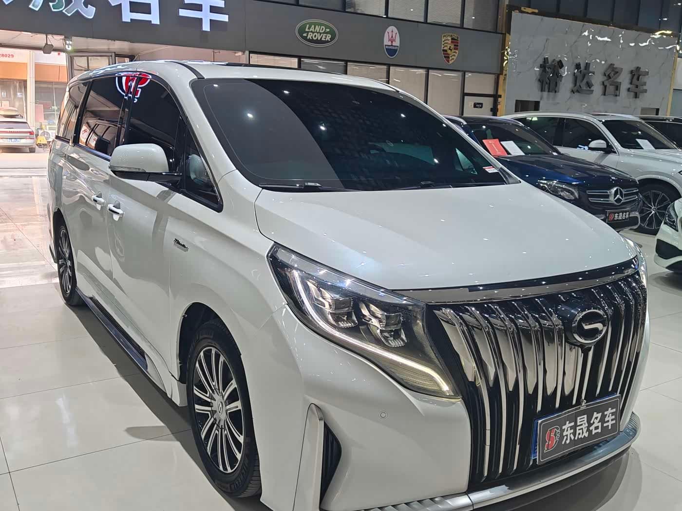 GAC Trumpchi Trumpchi M8 2021 — Фото 3/9