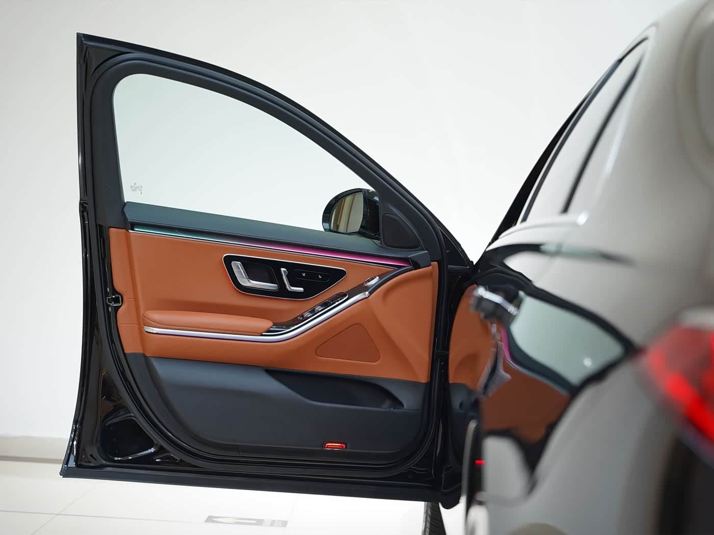 Mercedes-Benz S-Class 2023 — Фото 10/19