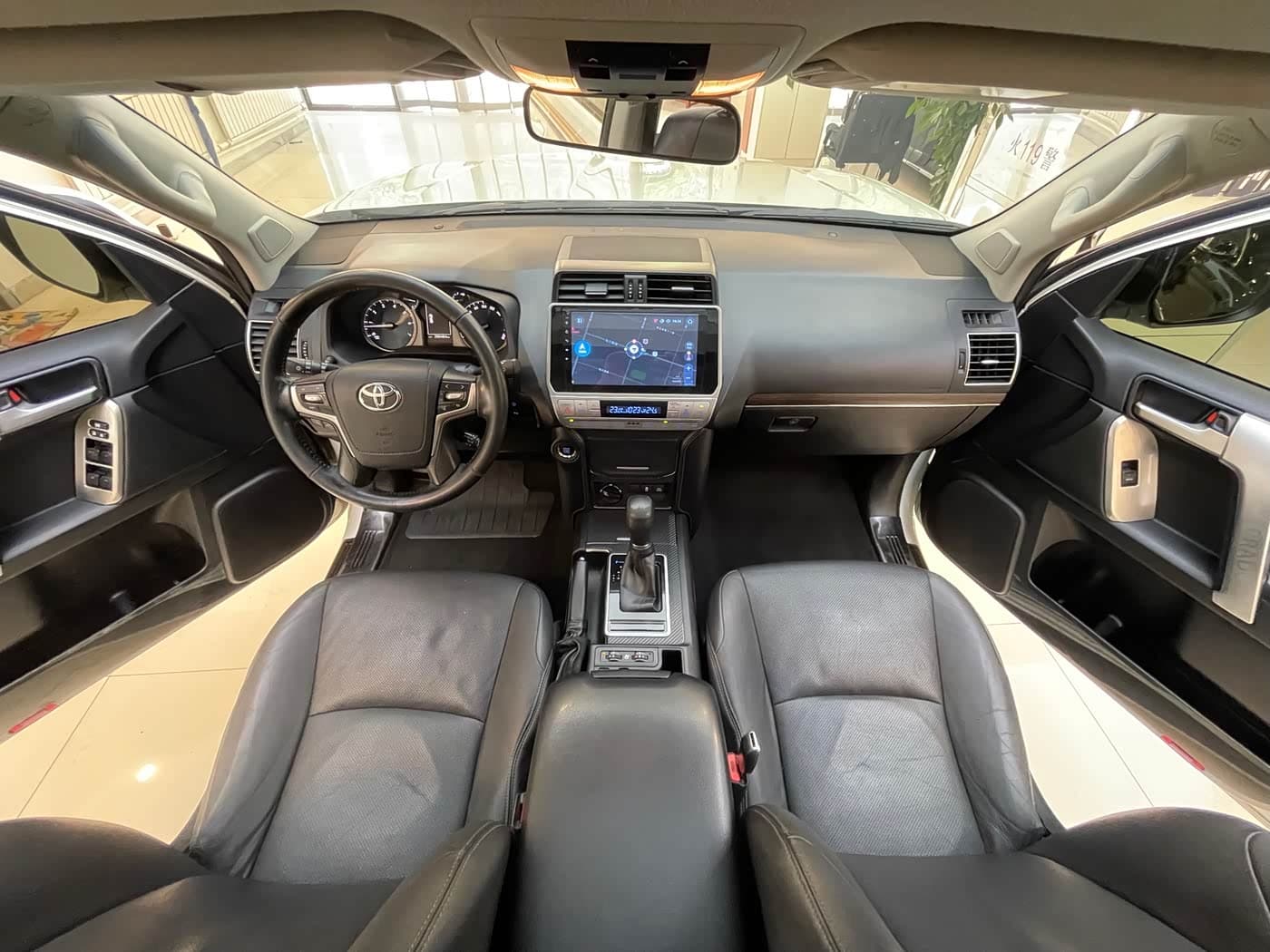 Toyota Prado 2019 — Фото 18/20