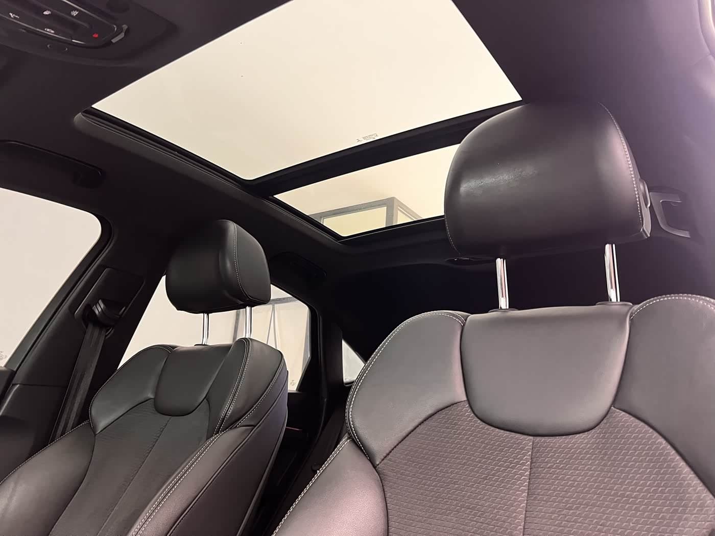 Audi Q5L Sportback 2022 — Фото 5/20