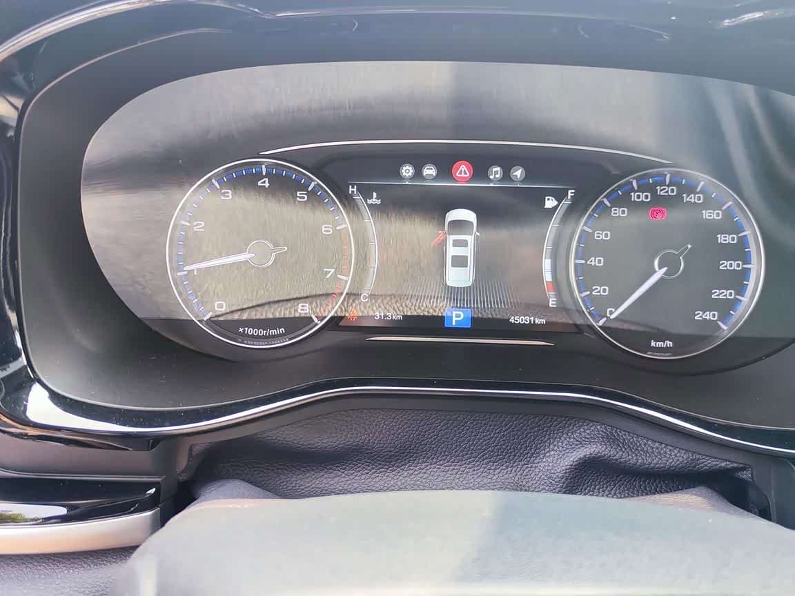 GAC Trumpchi Trumpchi M8 2019 — Фото 13/16