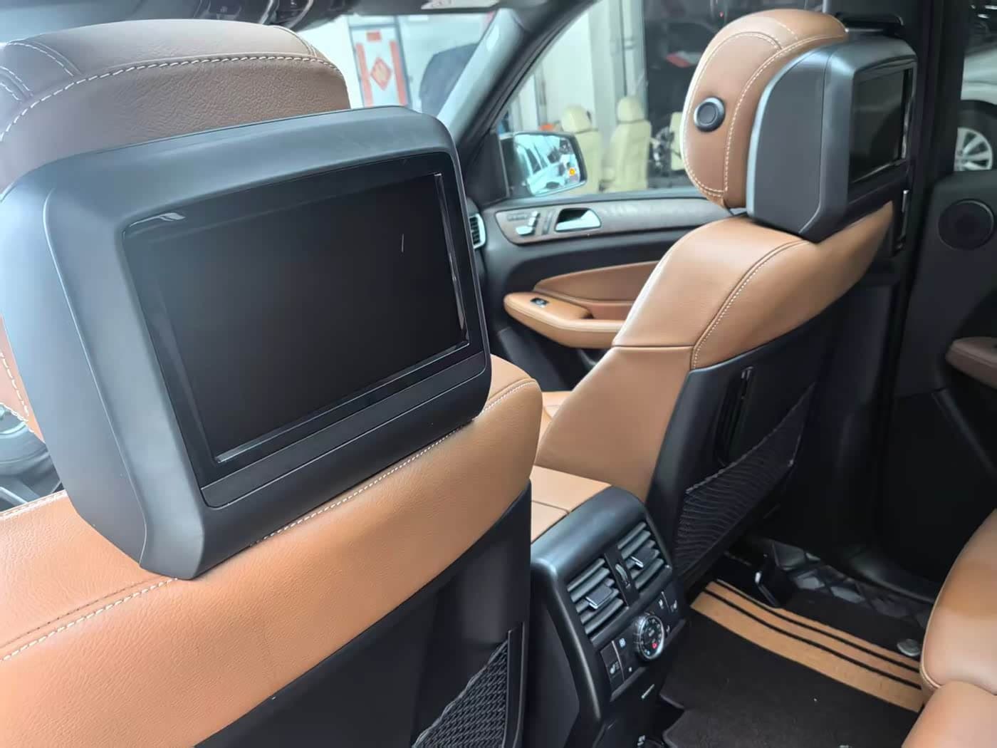 Mercedes-Benz GLS 2019 — Фото 11/20