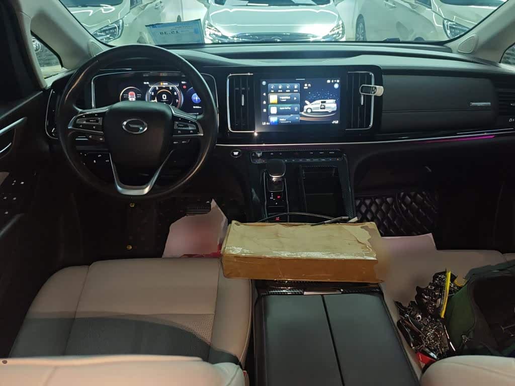 GAC Trumpchi Trumpchi M8 2023 — Фото 6/20