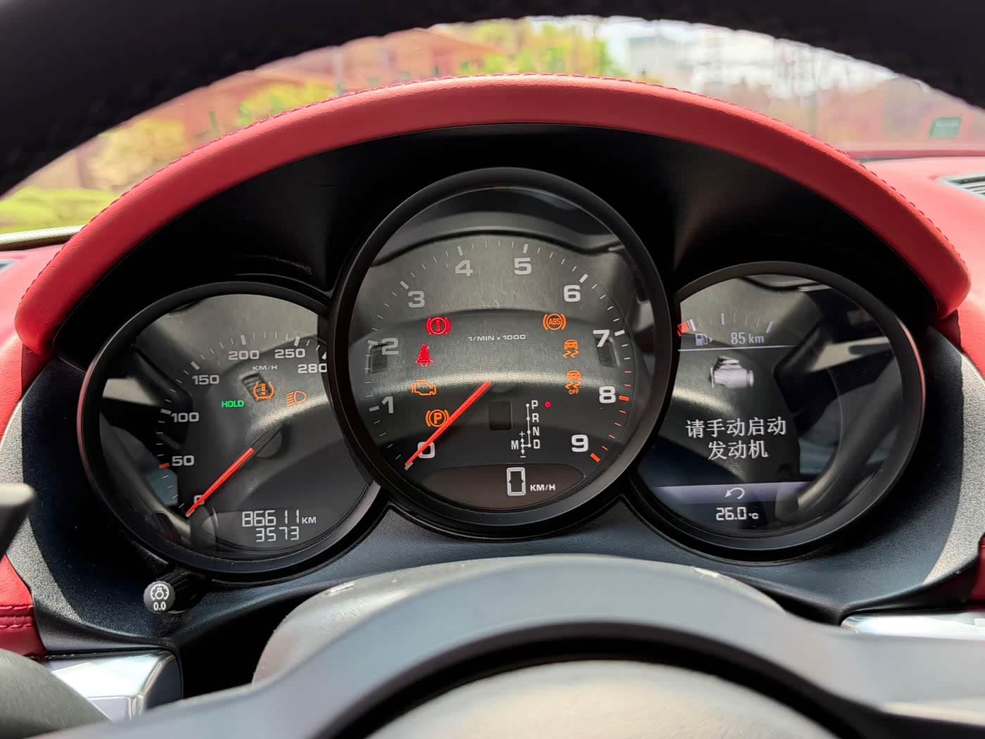 Porsche Cayman 2015 — Фото 10/10