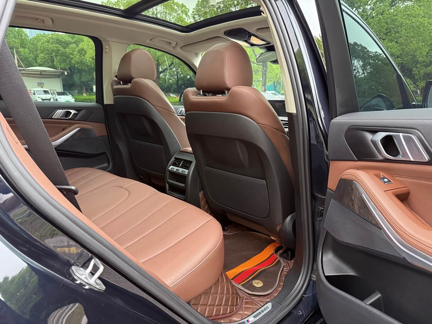 BMW X5 2022 — Фото 10/17