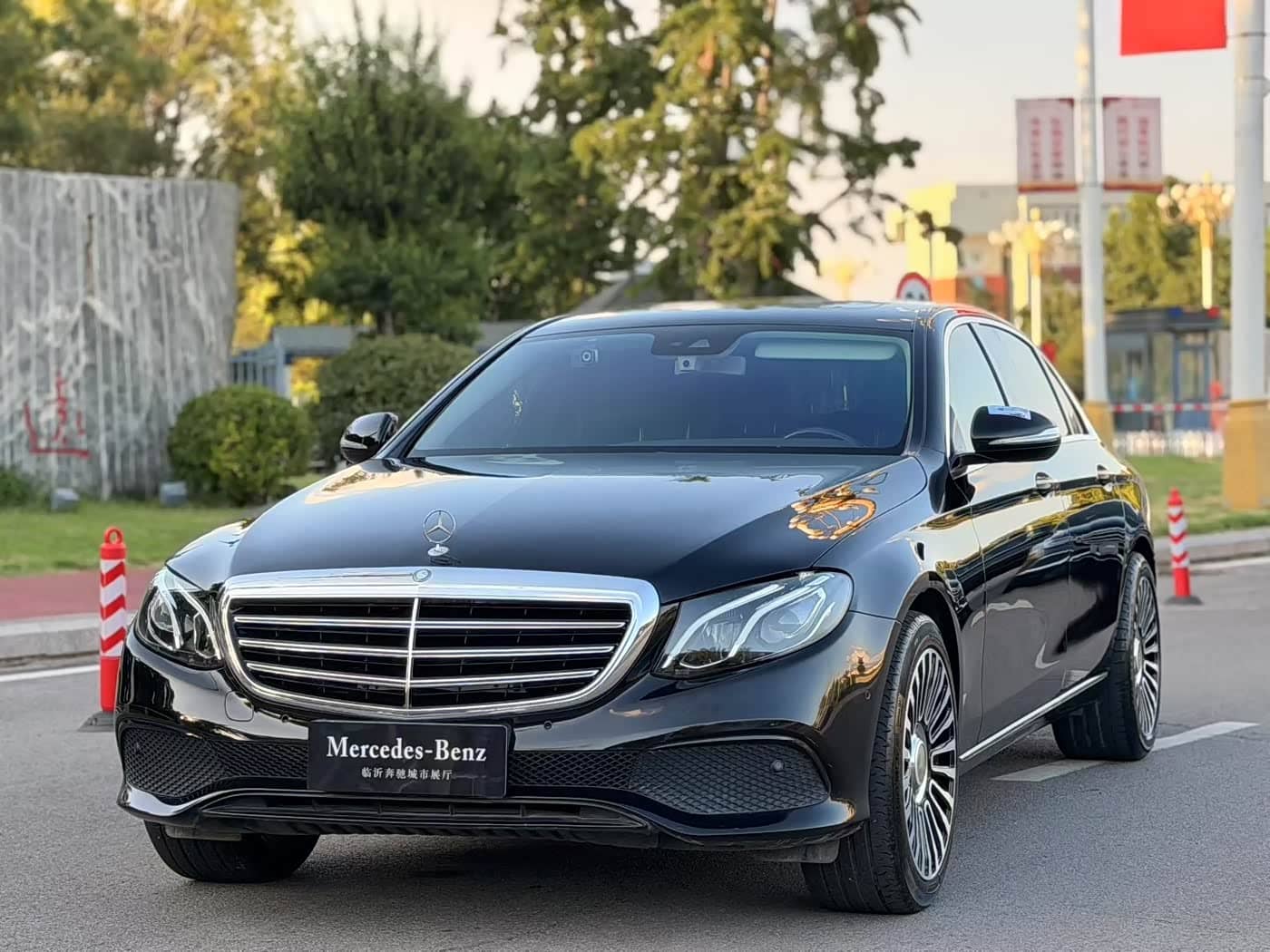 Mercedes-Benz E-Class, 2016