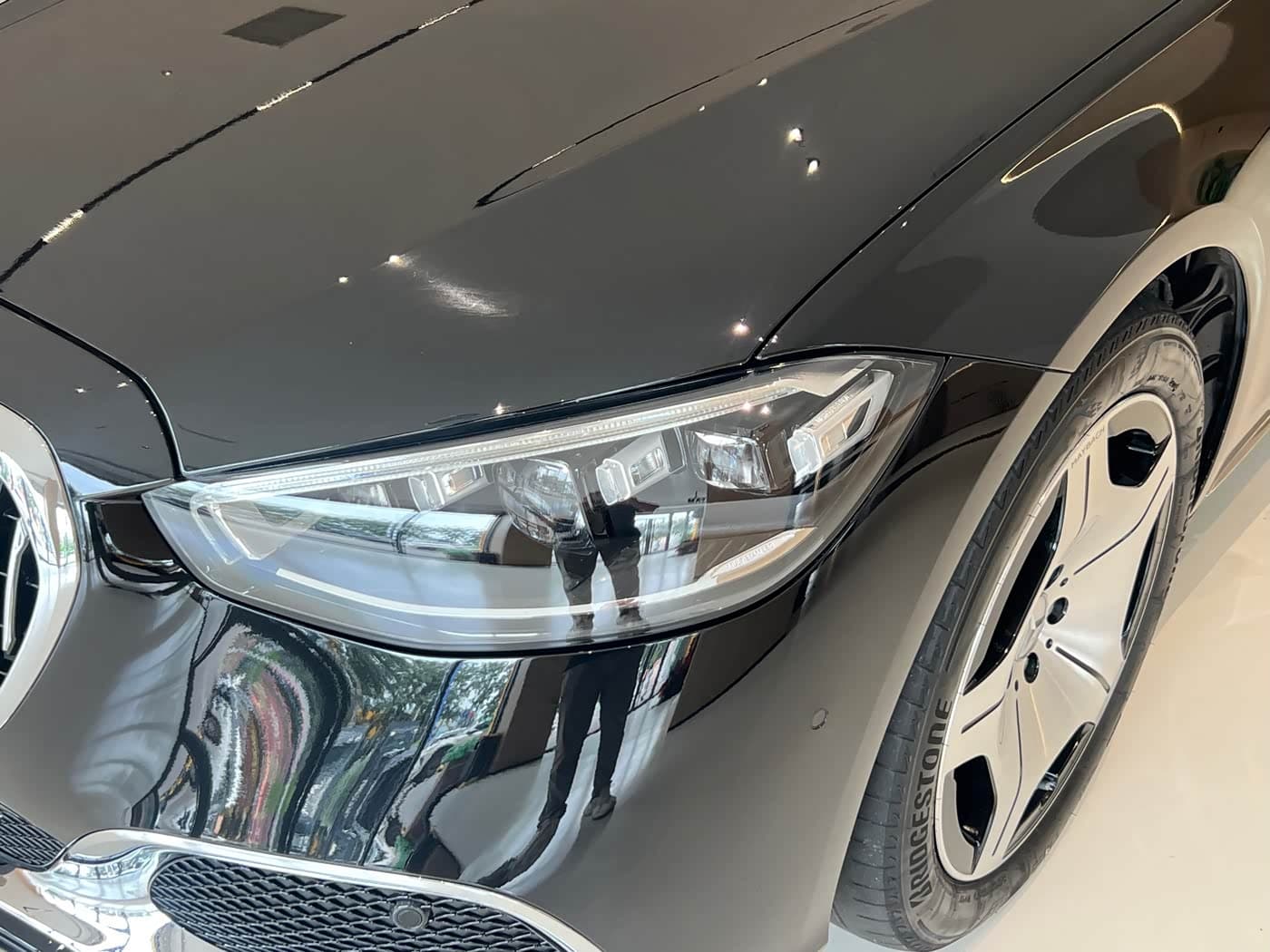Mercedes-Benz Maybach S-Class 2025 — Фото 2/17