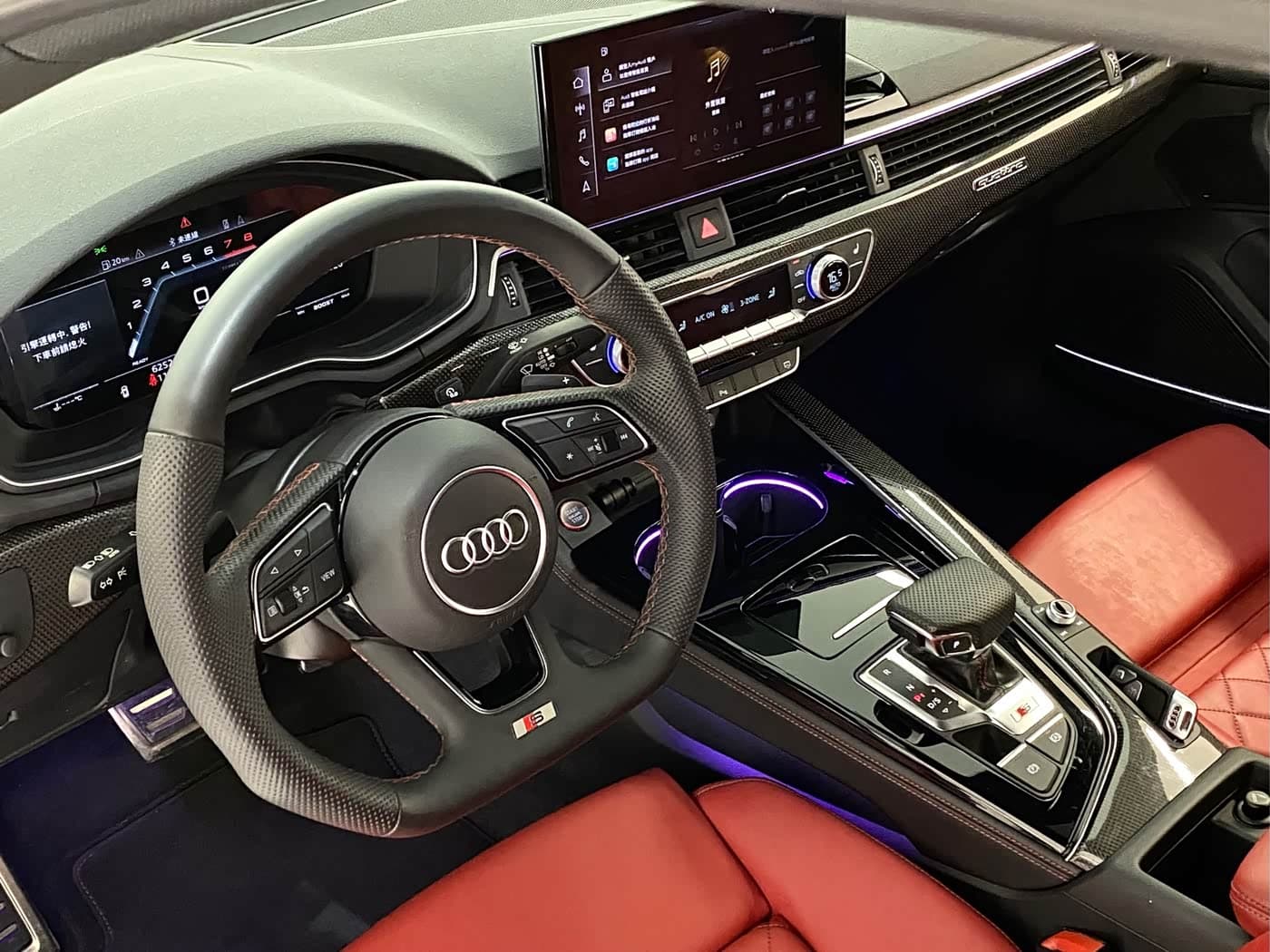 Audi S4 2022 — Фото 16/19