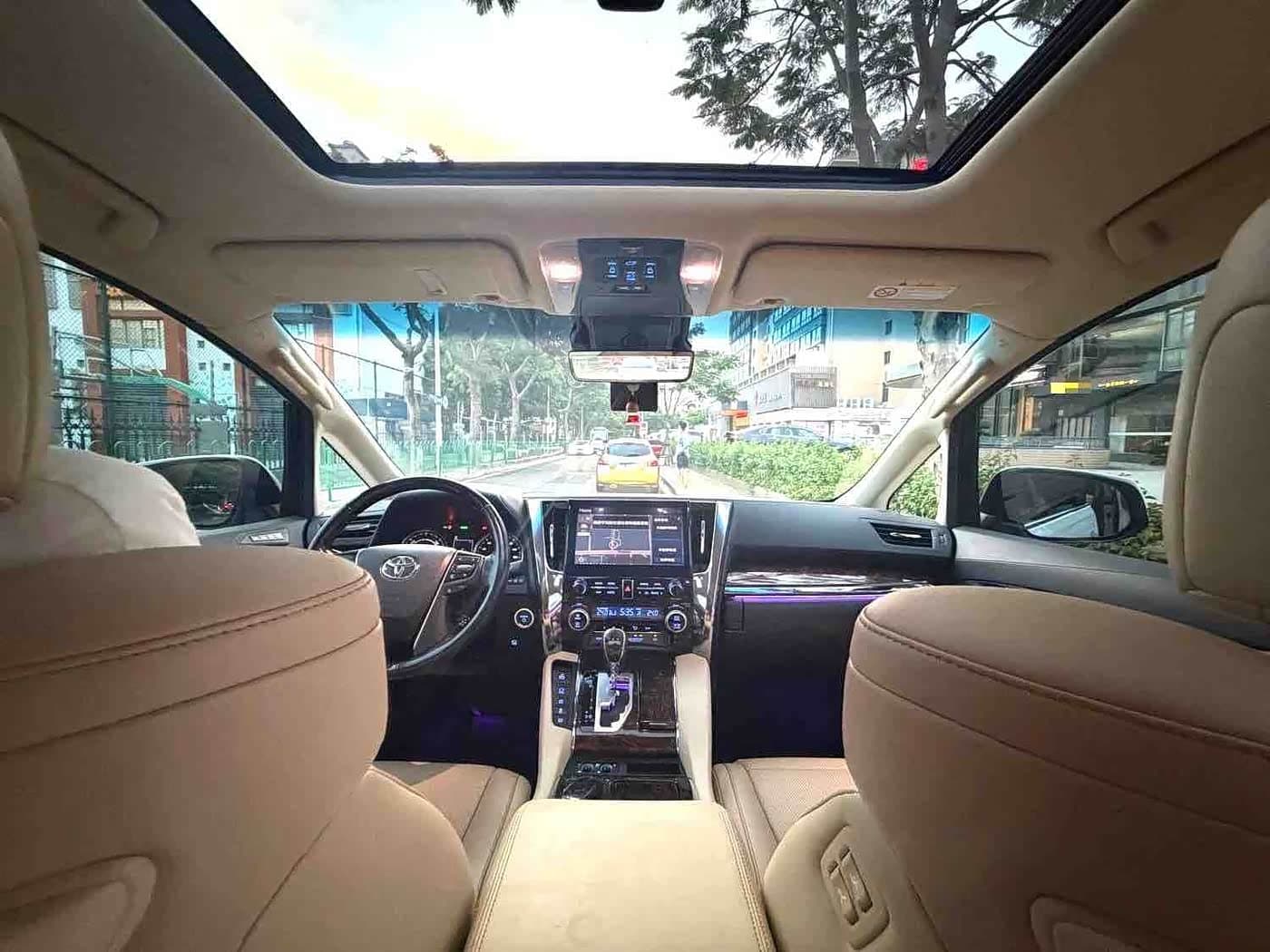 Toyota Alphard 2021 — Фото 4/16