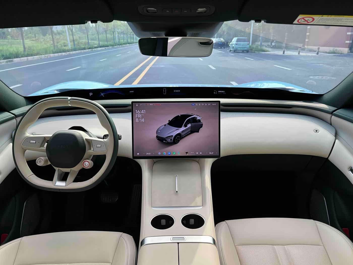 Xiaomi Auto Xiaomi YU7 2025 — Фото 5/9