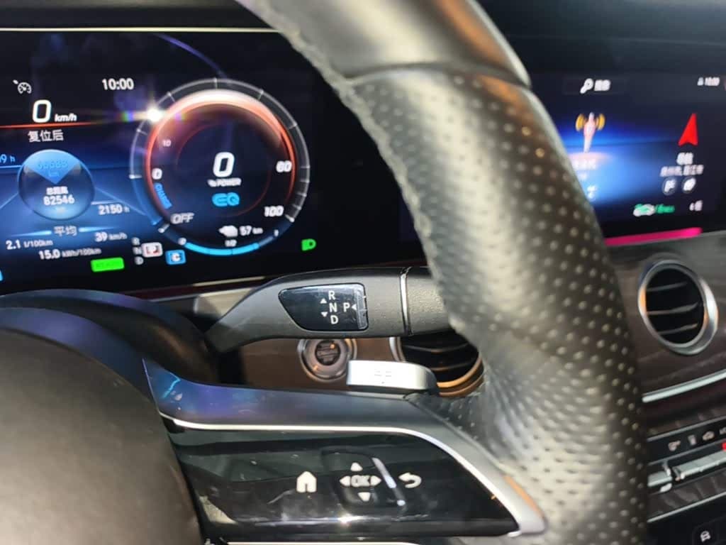 Mercedes-Benz E-Class New Energy 2022 — Фото 14/20