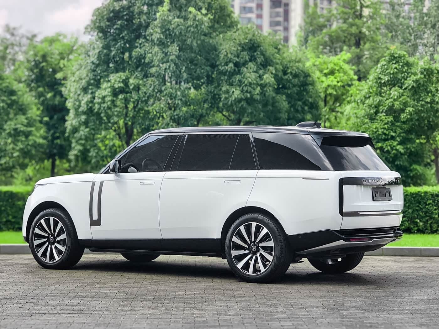 Land Rover Range Rover 2022 — Фото 7/20