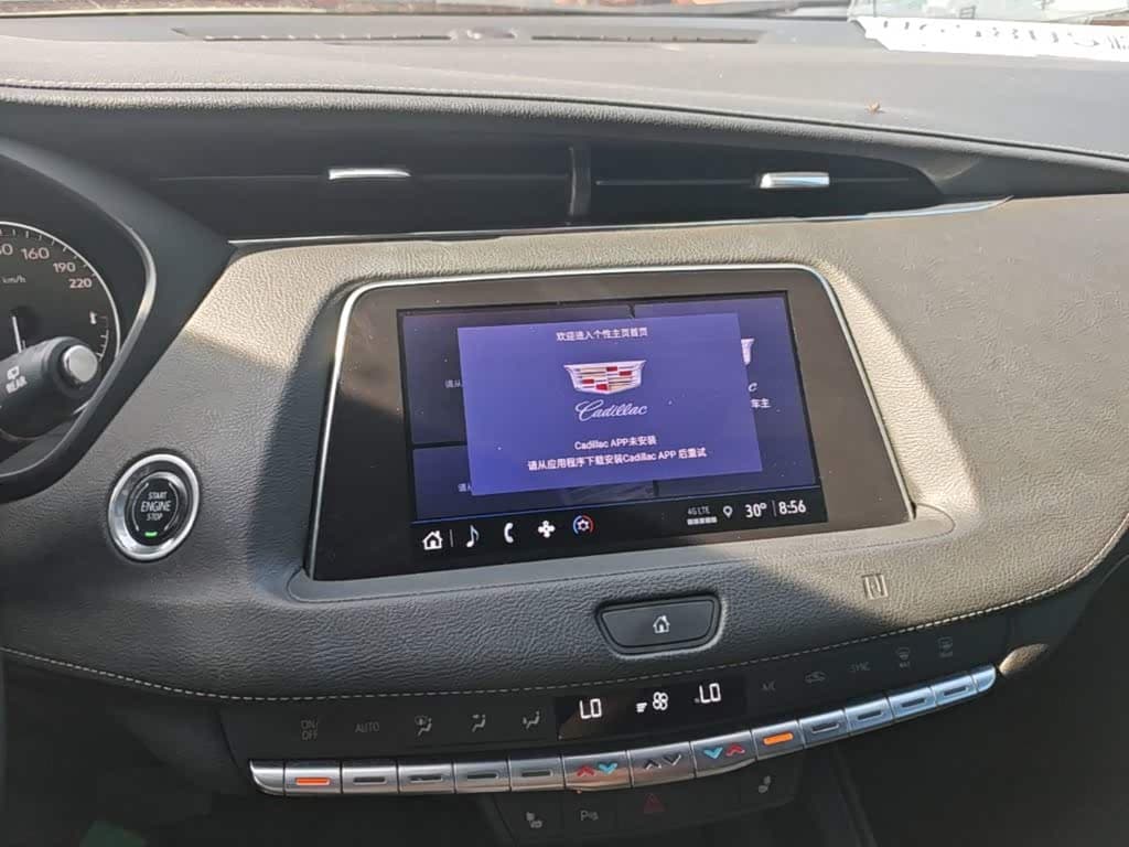 Cadillac XT4 2020 — Фото 13/20