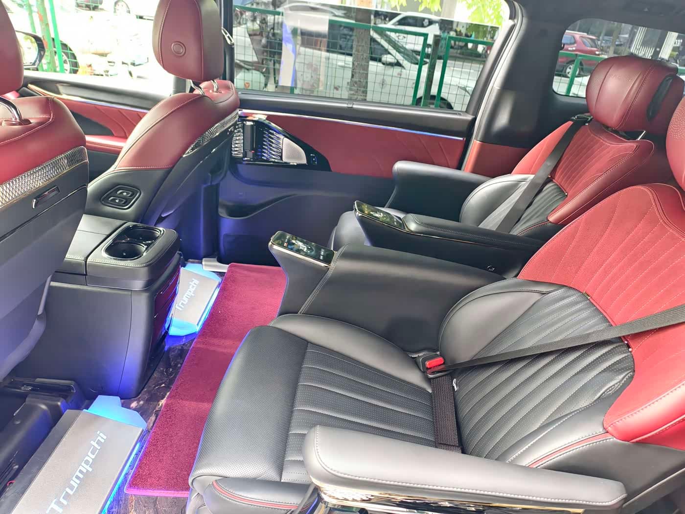 GAC Trumpchi Trumpchi M8 2023 — Фото 10/17